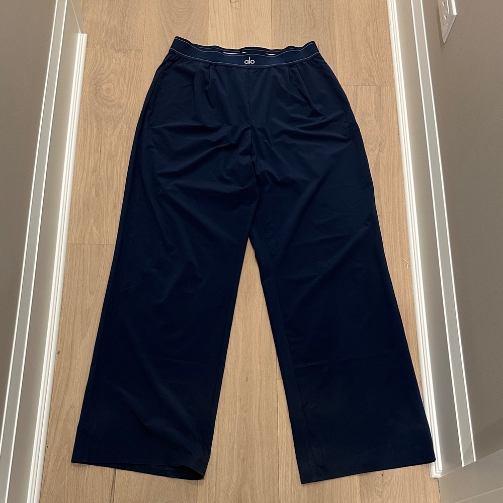 ALO Yoga Suit Up Trouser Pant (Long)